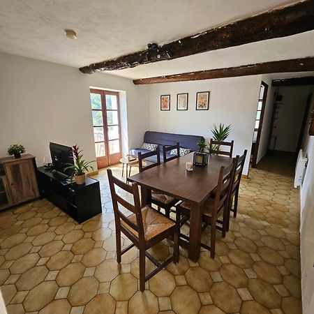 Appartement 2 Pieces Au Calme Absolu à Bonson  Extérieur photo